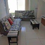 Confortável Duplex a 100 Metros da Praia