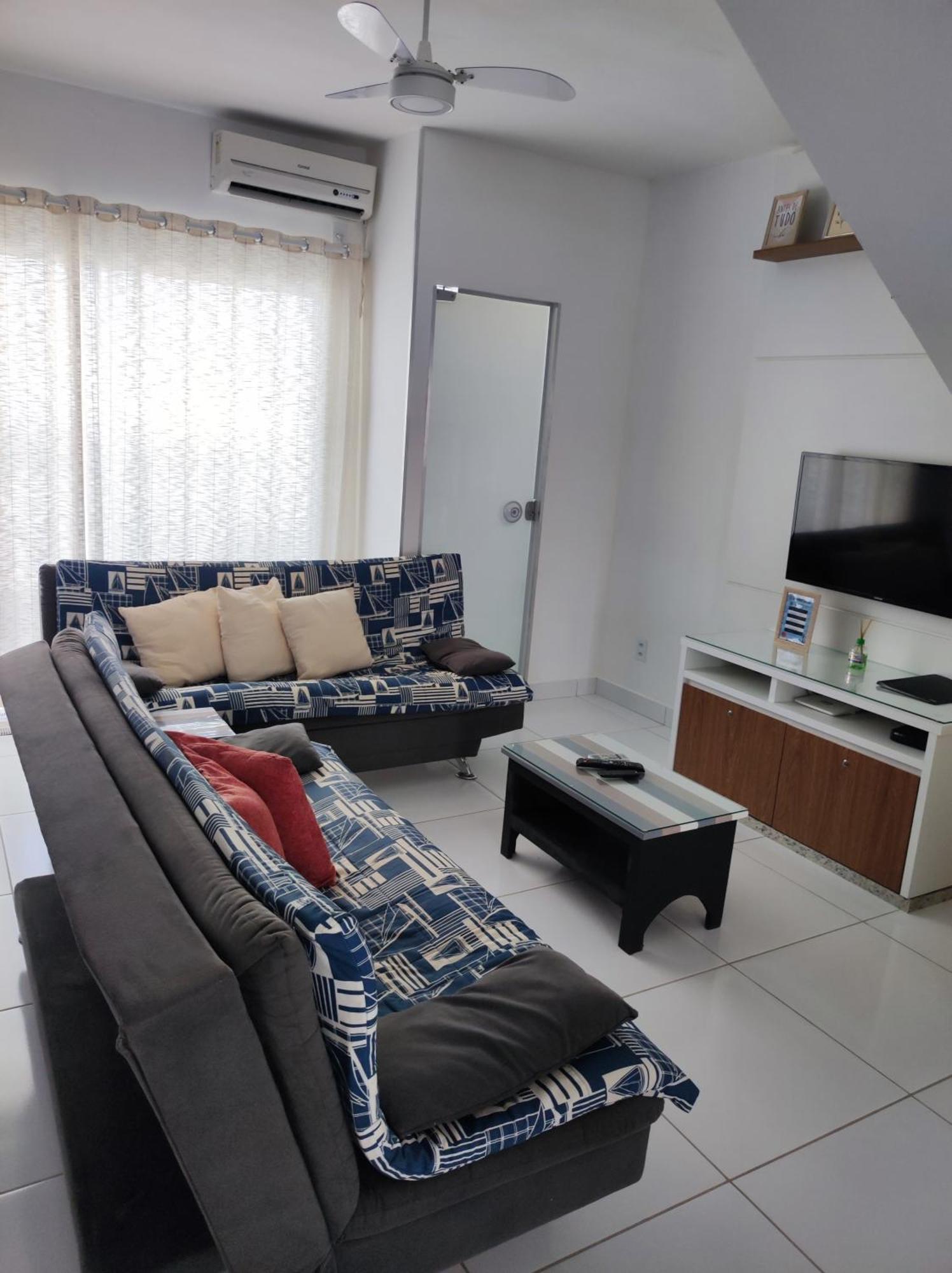Apartamento Confortavel Duplex A 100 Metros Da